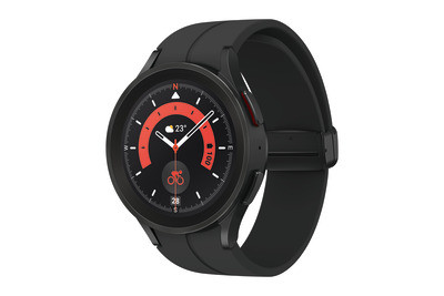 Samsung Galaxy Watch 5 Pro Schwarz Smartwatch Fitnesstracker 1,4" AMOLED 5ATM