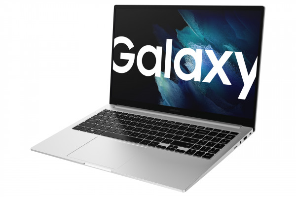 Samsung NP750X Book 15" i5 8 GB + 256 GB Silber Windows Notebook Intel Core i5